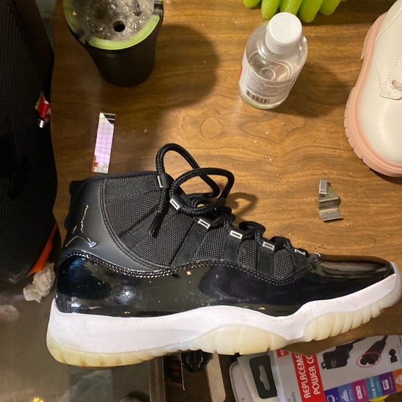 25th edition jordans